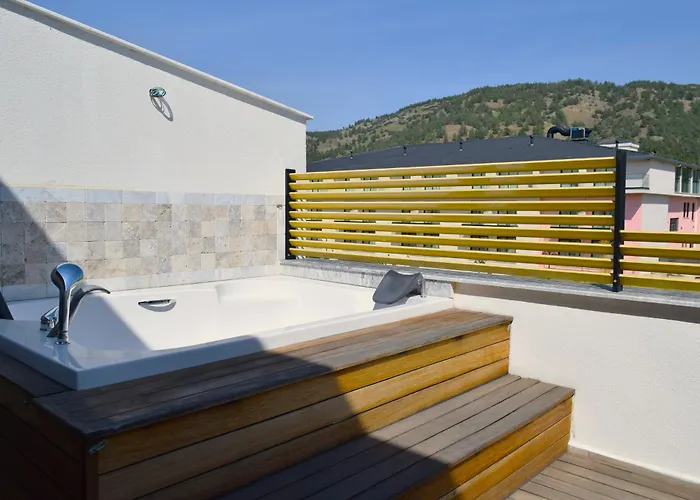 Hotel Kaya Termal 5*